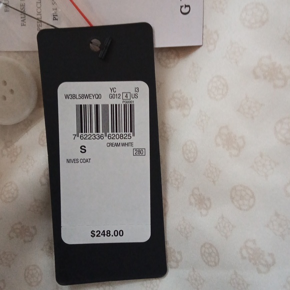 NWT Guess white faux fur coat size S - Picture 4 of 4